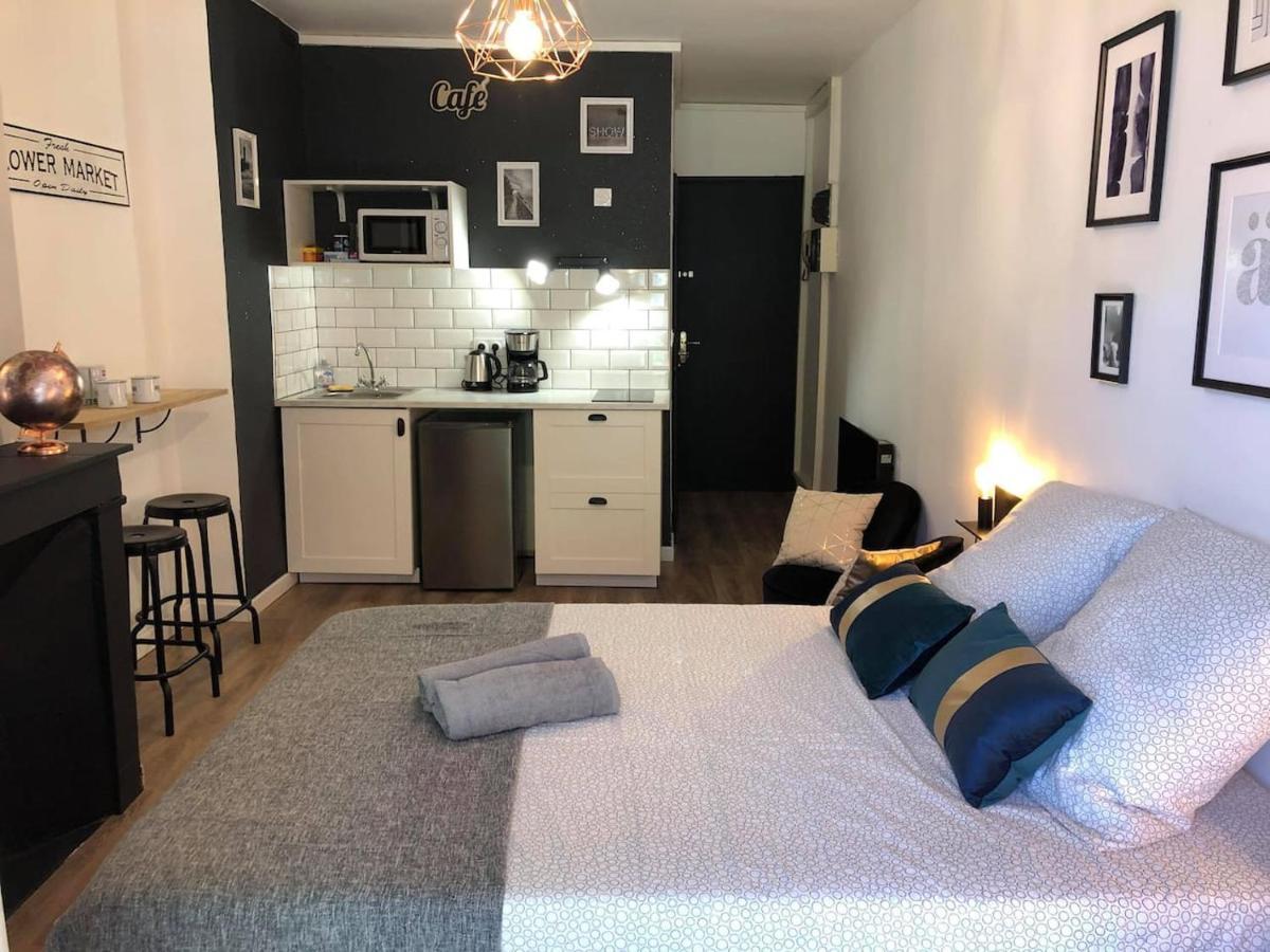 Lighthouse Studio Apartment Монпелие Екстериор снимка